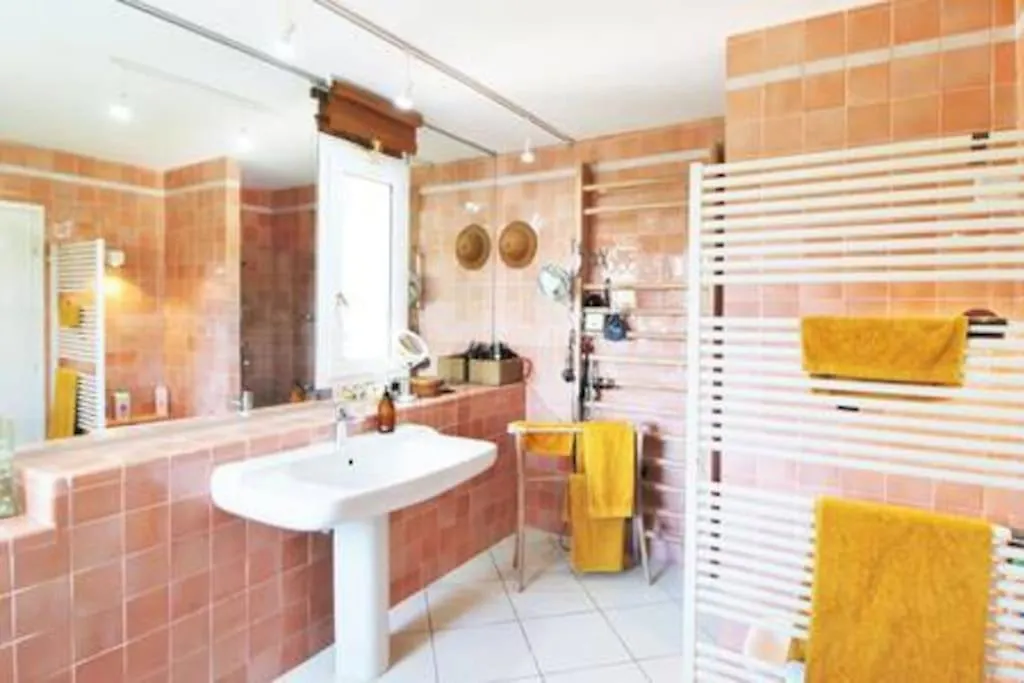 Le Domaine Des Vignes-Spacieuse Villa/Piscine Hyeres