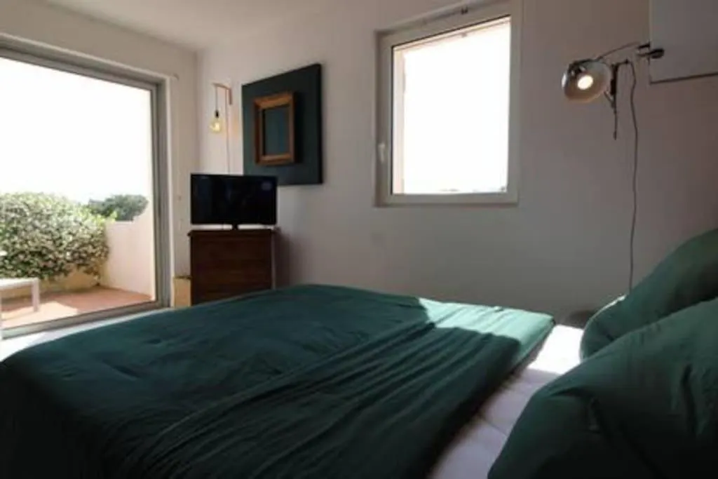 Le Domaine Des Vignes-Spacieuse Villa/Piscine Hyeres Villa
